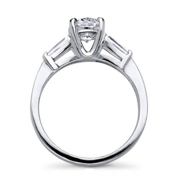 STERLING SILVER 3 STONE RING - Picture 2 of 8